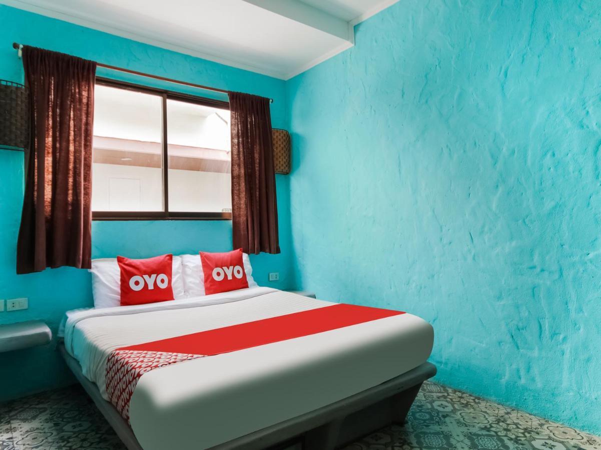 קו פי פי Oyo 1103 Pirates House Hotel מראה חיצוני תמונה