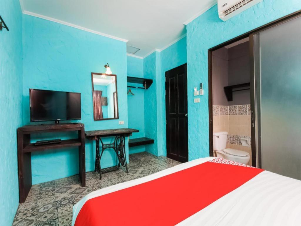 קו פי פי Oyo 1103 Pirates House Hotel מראה חיצוני תמונה